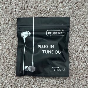 Delta Studio Earbuds